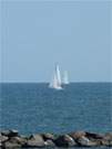 Bestes Wetter fr Wassersport: Segelboote auf der Ostsee vor Koserow.