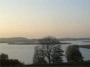 Zwischen dem Nepperminer und Balmer See liegt die kleine Insel Bmke.