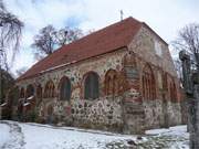 Auch im Winter einen Ausflug wert: Die Kirche von Liepe, Namensgeberin der Halbinsel auf Usedom.