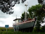 Wohnboot auf dem Trocknen: Ferienwohnung am Achterwasser im Hinterland Usedoms.