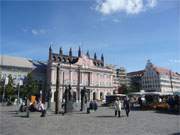 Neuer Markt, Lange Strae und Rathaus: Die City der Hansestadt Rostock.