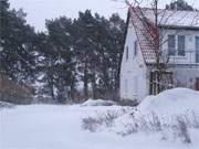 Es schneit! Nach wenigen Minuten ist der Steinbock-Ferienhof wieder mit Schnee bedeckt.