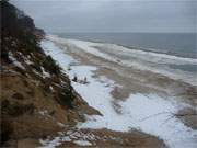 Erosion (2): Sturm und Eisgang haben der Steilkste der Insel Usedom schwer zugesetzt.