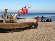Usedom-Urlaub mit der ganzen Familie: Fischerboot bei Klpinsee.