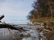 Tauwetter auf der Insel Usedom: Resteis am Achterwasser.