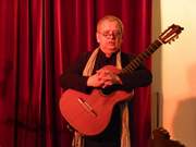 Ulrich M. Kellner: An der klassischen Gitarre.