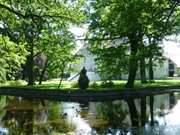 Im Hinterland Usedoms: Das Wasserschloss von Mellenthin.