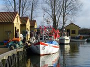 An Peenstrom und Greifswalder Bodden: Fischerhafen Freest.