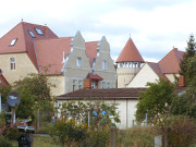 Nebengebäude des Schlosses Stolpe: Ferienwohnungen am Haff.
