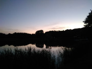 Der Kölpinsee: Sonnenuntergangsstimmung im Seebad Loddin.