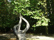 Skulptur am Wegesrand: Kurpark des Osteebades Swinemünde.