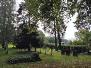 Alter Friedhof: Gegenber der Dorfkirche von Morgenitz.