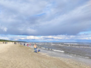 Strandbesucher: Ostseestrand von Karlshagen.