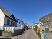 Dorfstrae von Kamminke: Im Haffland der Insel Usedom.