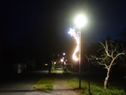 Seebad Loddin auf Usedom: Weihnachtliche Beleuchtung entlang der Strandstraße.