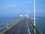 Tauchgondel: Im Sommer kann man mit der Tauchglocke unter die Oberflche der Ostsee herabfahren.