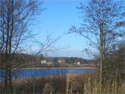 Neu-Sallenthin im Hinterland der Usedomer Kaiserbder: Der Kleine Krebssee in der Wintersonne.