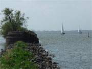 Segelboote auf dem Achterwasser: Stagnie ist ein beliebter Standort fr Wassersport.