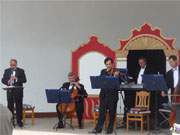 Easy listening: Kurkonzert an der Strandpromenade des Ostseebades Zinnowitz auf Usedom.