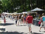 Interessant fr Klein und Gro: Der Tpfermarkt in Klpinsee.