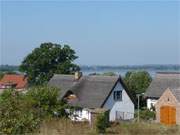 "Usedomer Schweiz": Blick vom Sden Sellins ber das Dorf zum Schmollensee hin.