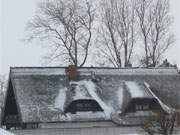 Symbol der Behaglichkeit: Ein rohrgedecktes Haus im Bernsteinbad ckeritz.