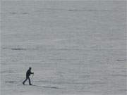 Wintersport auf der Insel Usedom: Skilanglauf auf dem Achterwasser zwischen Loddin und Koserow.