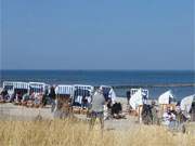 Phantastisches Osterwetter lockt viele Urlaubsgste auf den Ostseestrand des Bernsteinbades Loddin.