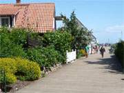 Weg zum Ostseestrand: Die kleine Strandpromenade des Usedomer Bernsteinbades ckeritz.