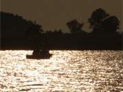 Urlaubsimpressionen von der Insel Usedom: Ein Sommerabend auf dem Peenestrom.