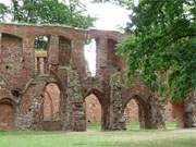 Nahe der Insel Usedom: Die Klosterruine von Eldena bei der Hansestadt Greifswald.