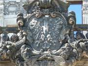Umdekoriert: Der Adler im Wappen der Meeresakademie von Stettin hat nun zwei Kpfe.