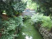 Romantisch: Park am Alten Wasserturm in der Hansestadt Wismar.