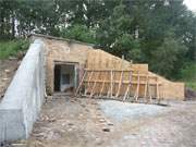 Betonagearbeiten am Lagerbunker: Auf dem Peenemnder Prfstandes XI werden Bunker repariert.