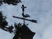 "Wachet und Betet": Wetterfahne der Kirche von Netzelkow auf Usedom.