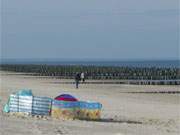 Sptes Sonnenbad: Windfang am Ostseestrand des Usedomer Bernsteinbades Zempin.