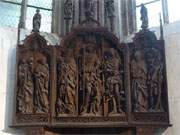 Ausdrucksvoll: Gotischer Altar in der Rostocker Kirche Sankt Marien.