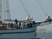 Mit dem Segelschiff auf dem Achterwasser: Durch Nepperminer und Balmer See in Richtung Zinnowitz.