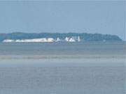 Blick nach Rgen: Vom Peenemnder Haken der Insel Usedom sind die Kreidefelsen zu sehen.