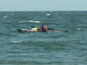 Wassersport an den Ksten der Insel Usedom: Boot nahe des Streckelsberges bei Koserow.