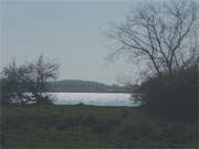 Nebel liegt ber Achterwasser und Ostsee: Der Balmer See im Hinterland der Insel Usedom.