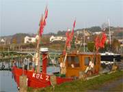 Novembersonne auf dem Achterwasserhafen des Usedomer Seebades Loddin.