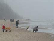 Die Ostsee bei Bansin im Nebel: Usedom-Urlaub im Sptherbst.