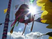 Die Erntekrone ist heraufgezogen: Traditionelles Loddiner Erntefest.