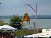 Vor dem Achterwasser: Erntefest im Usedomer Seebad Loddin.