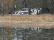 Kleiner Achterwasserhafen am Gedenkatelier Otto Niemeyer-Holstein.