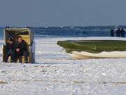 Urlaub in den Usedomer Kaiserbdern: Strandkorb im Schnee.