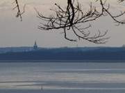 Blick ber den Peenestrom nach Lassan: Usedomer Halbinsel Gnitz.