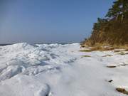 Hinterland der Insel Usedom: Eis auf dem Achterwasser.