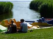 Am Achterwasser sitzen: Bootsverleih am Loddiner Hft.